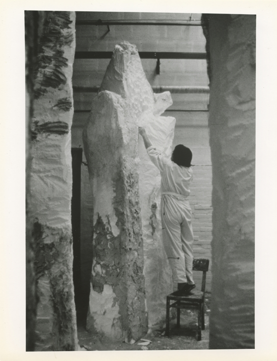 AbakanowiczM 2633