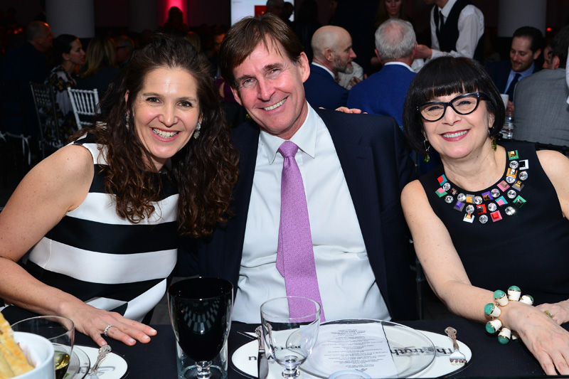 LightBox PUBLICARTFUND2016SpringBenefit 13 63596736901924750022451708 1 PUBLICART 04192016 JMS 225