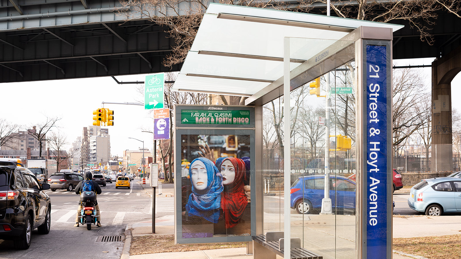 Home Grid Video People