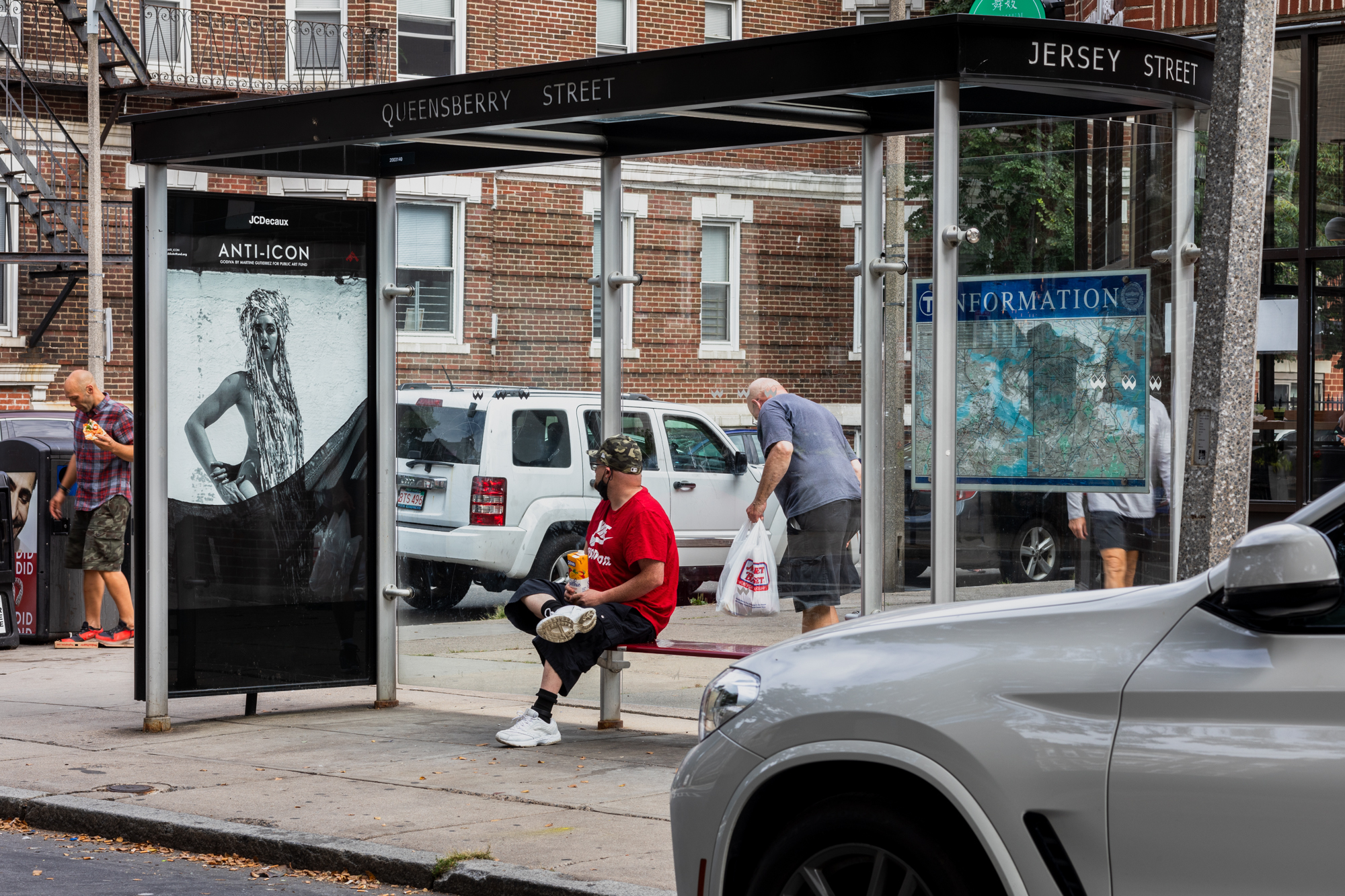 1A3A4967 Edit FenwayQueensberrySt