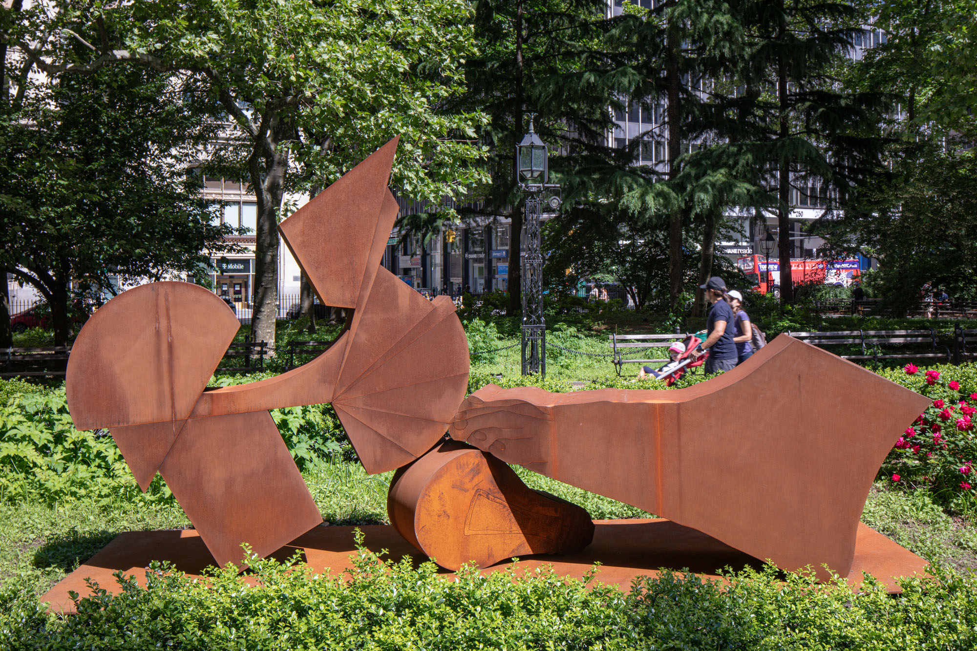 57 WyattKahn 2280